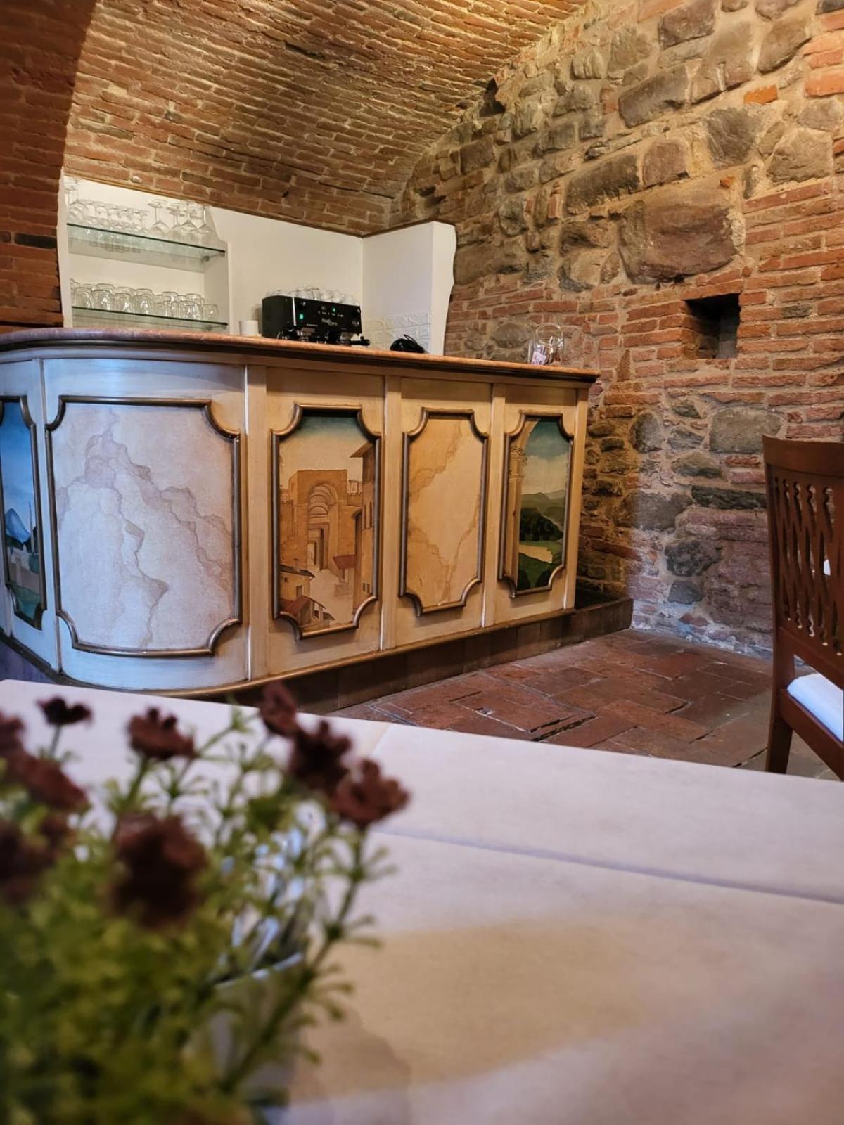 Hotel Logge Dei Mercanti Monte San Savino Exterior photo